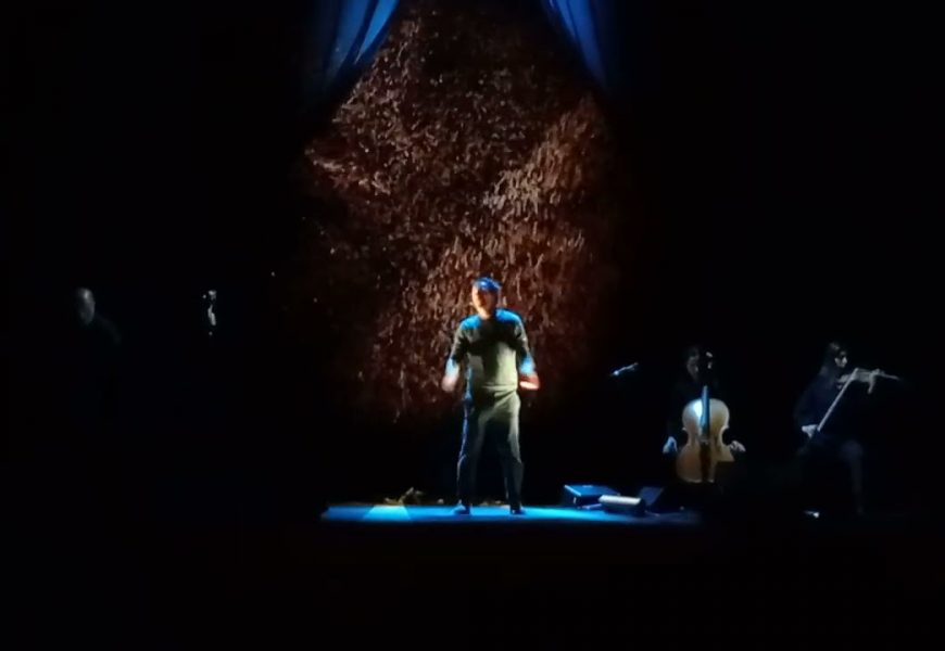 teatro pacini. A PESCIA “PARADISO XXXIII” CON ELIO GERMANO E TEHO THEARDO teatro pacini. A PESCIA “PARADISO XXXIII” CON ELIO GERMANO E TEHO THEARDO