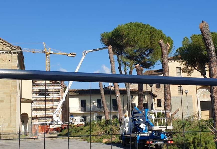 PIAZZA SAN LORENZO, INTERVENTO DELLA GIUNTA TOMASI SBAGLIATO E FUORI DAL TEMPO PIAZZA SAN LORENZO, INTERVENTO DELLA GIUNTA TOMASI SBAGLIATO E FUORI DAL TEMPO