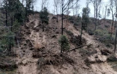 montemurlo. ALLERTA MALTEMPO, PREOCCUPA UNA FRANA SOPRA LA GUALCHIERA. EVACUATE 18 FAMIGLIE, IL TEATRO E IL CENTRO SPORTIVO IL CARBONIZZO montemurlo. ALLERTA MALTEMPO, PREOCCUPA UNA FRANA SOPRA LA GUALCHIERA. EVACUATE 18 FAMIGLIE, IL TEATRO E IL CENTRO SPORTIVO IL CARBONIZZO
