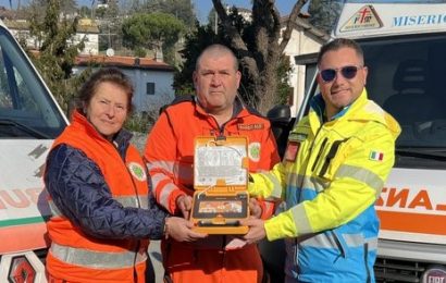 UN DEFIBRILLATORE SU OGNI AMBULANZA