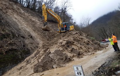 SR 325, FRANA A LA PUSIGNARA, RIAPRE LA STRADA A SENSO UNICO ALTERNATO