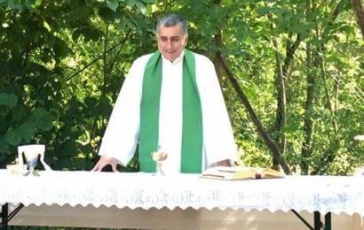 vicofaro. UNA NUOVA GUIDA PER LA COMUNITA’: DON PATRIZIO FABBRI NOMINATO PARROCO DOPO LA RIMOZIONE DI DON BIANCALANI vicofaro. UNA NUOVA GUIDA PER LA COMUNITA’: DON PATRIZIO FABBRI NOMINATO PARROCO DOPO LA RIMOZIONE DI DON BIANCALANI