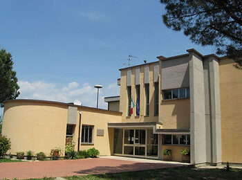 serravalle. RIQUALIFICAZIONE ANTISISMICA DELLE SCUOLE MEDIE: TRA ANNUNCI SMENTITI E RITARDI LA GIUNTA LUNARDI ANCORA SOTTO ACCUSA