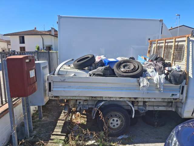 spudorati. SE AGLIANA TIENE IN PIEDI UN INCENERITORE, PUÒ TENERSI ANCHE UNA DISCARICA LUNGO LA PUBBLICA VIA spudorati. SE AGLIANA TIENE IN PIEDI UN INCENERITORE, PUÒ TENERSI ANCHE UNA DISCARICA LUNGO LA PUBBLICA VIA