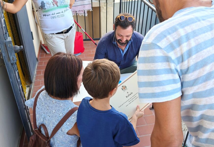 IL GESTO DEL PICCOLO RAFFAELE: LA SPERANZA CHE PARTE DALLE BAMBINE E DAI BAMBINI PER IL CANILE DI PISTOIA IL GESTO DEL PICCOLO RAFFAELE: LA SPERANZA CHE PARTE DALLE BAMBINE E DAI BAMBINI PER IL CANILE DI PISTOIA