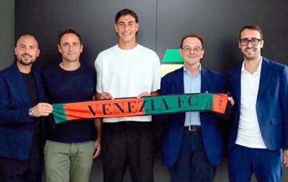 calcio. INIZIANO OGGI I CAMPIONATI PROFESSIONISTICI: DA LAMPORECCHIO A VENEZIA, FORZA LAPO! calcio. INIZIANO OGGI I CAMPIONATI PROFESSIONISTICI: DA LAMPORECCHIO A VENEZIA, FORZA LAPO!