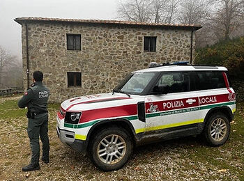 POLIZIA LOCALE DELLA PROVINCIA DI PRATO: DIVIETO DI CACCIA IN LOCALITÀ TAVOLA POLIZIA LOCALE DELLA PROVINCIA DI PRATO: DIVIETO DI CACCIA IN LOCALITÀ TAVOLA