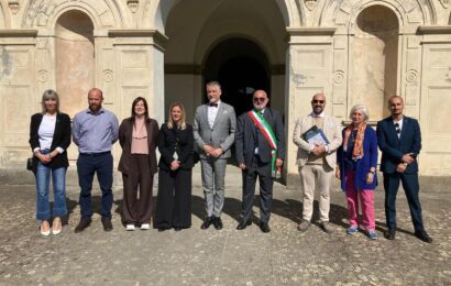 poggio. ALTRO CHE RILANCIO: I NUMERI SMENTISCONO GLI ANNUNCI poggio. ALTRO CHE RILANCIO: I NUMERI SMENTISCONO GLI ANNUNCI