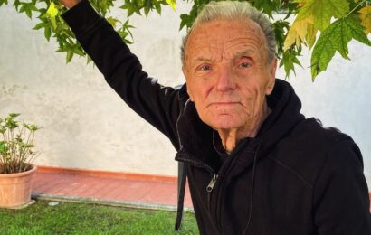 MONTEMURLO PIANGE LA SCOMPARSA DI DINO ROSSI: UNA VITA AL SERVIZIO DELLA COMUNITÀ MONTEMURLO PIANGE LA SCOMPARSA DI DINO ROSSI: UNA VITA AL SERVIZIO DELLA COMUNITÀ