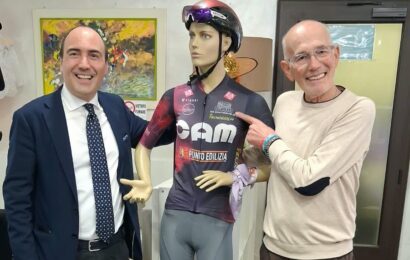 CICLISMO, LA CAM CHIUDE LA STAGIONE 2026 E RILANCIA PER IL 2027: SQUADRA RINNOVATA, NUOVI PARTNER E LO SGUARDO ALLA MARATONA DELLE DOLOMITI CICLISMO, LA CAM CHIUDE LA STAGIONE 2026 E RILANCIA PER IL 2027: SQUADRA RINNOVATA, NUOVI PARTNER E LO SGUARDO ALLA MARATONA DELLE DOLOMITI